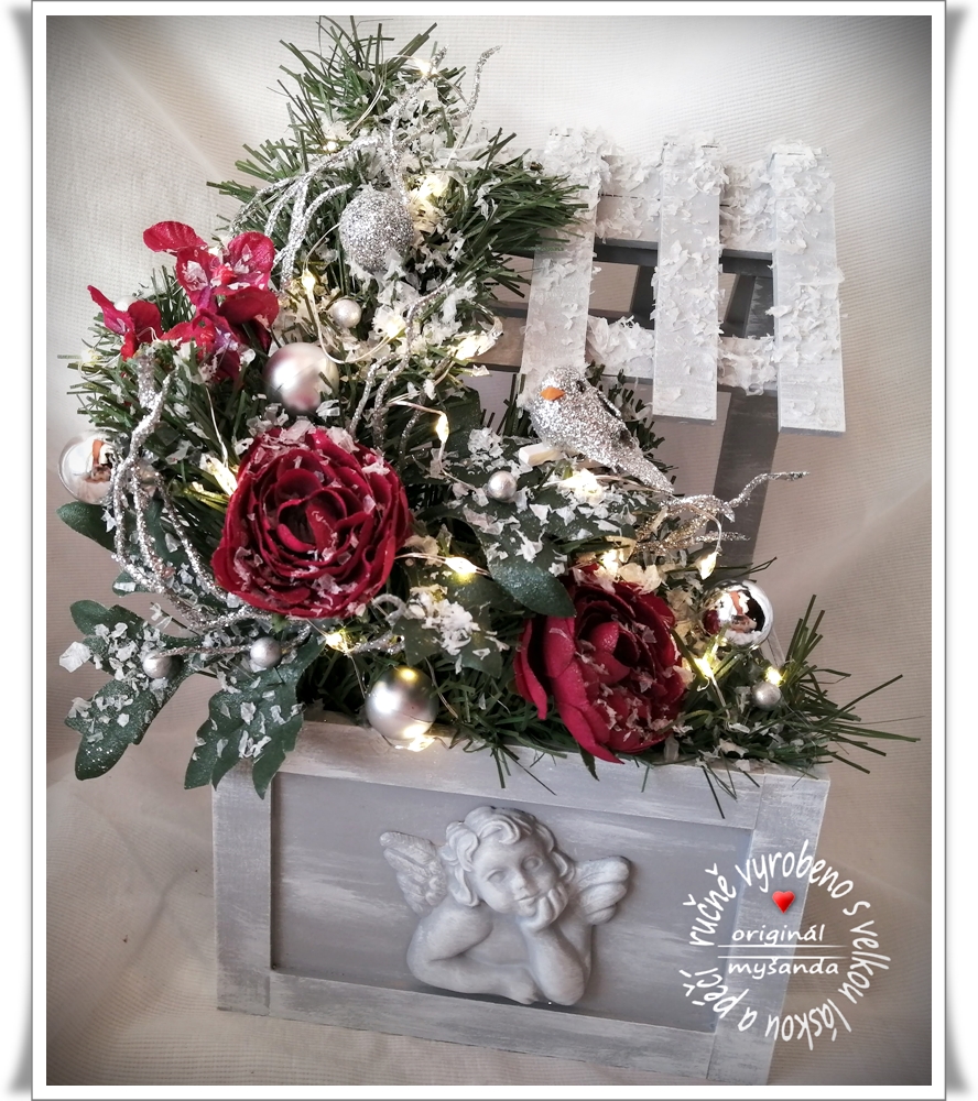 vánoce truhlík se stříškou malý šedý dekorace bordo (2)