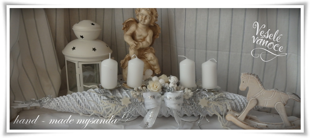 vánoce-adventní štola bílo-stříbrná (4)